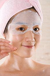 《EA Sports FC 24》终极版封面曝光 30多名球员